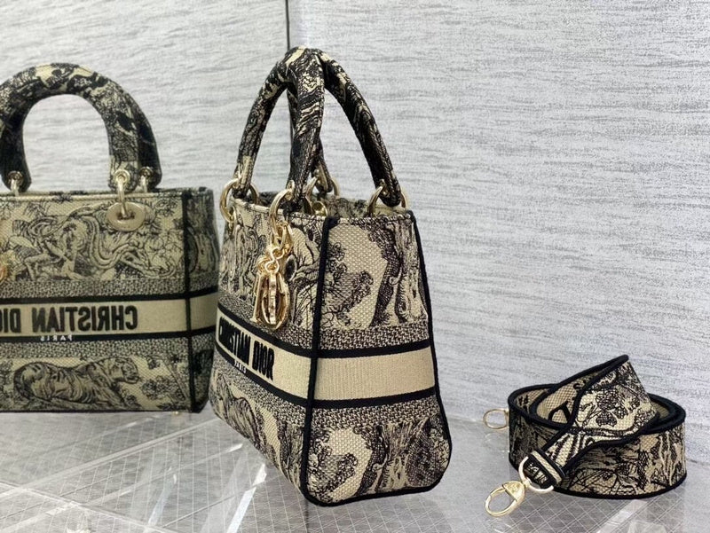 Anum Bags MV - Dir Bags - 2211