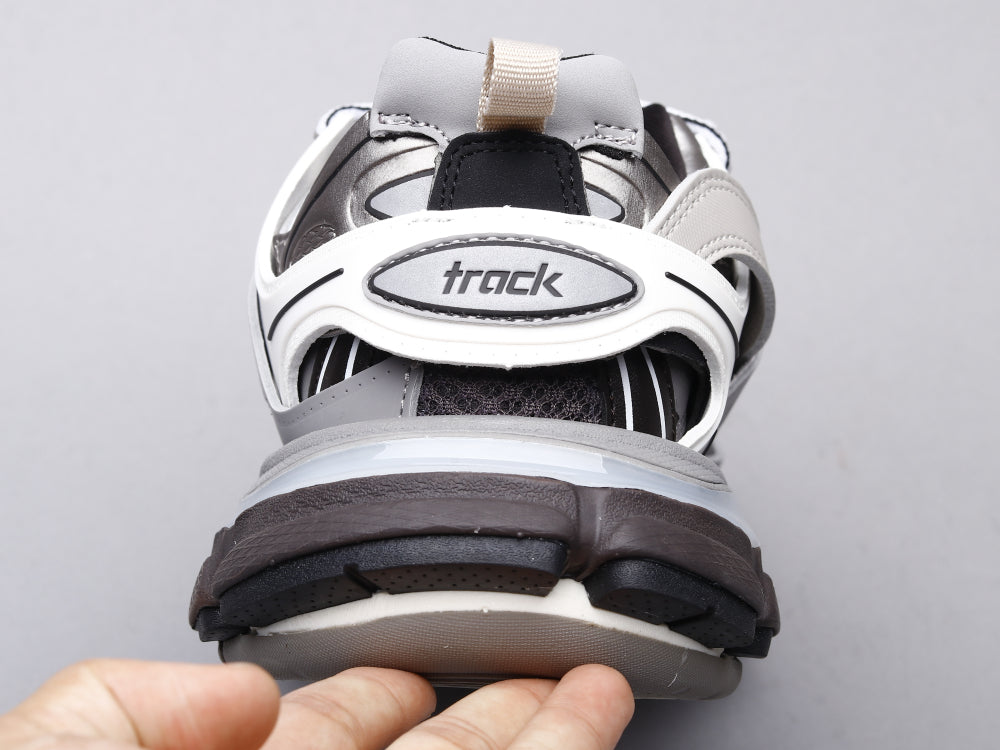 Ezyycart Bags Bla Track LED Sneaker