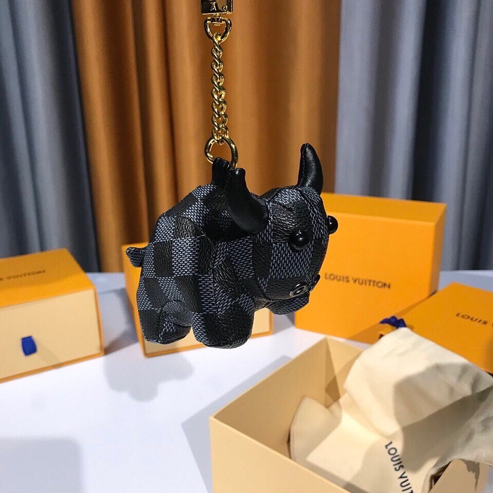 Anum Bags Keychains LUV 036