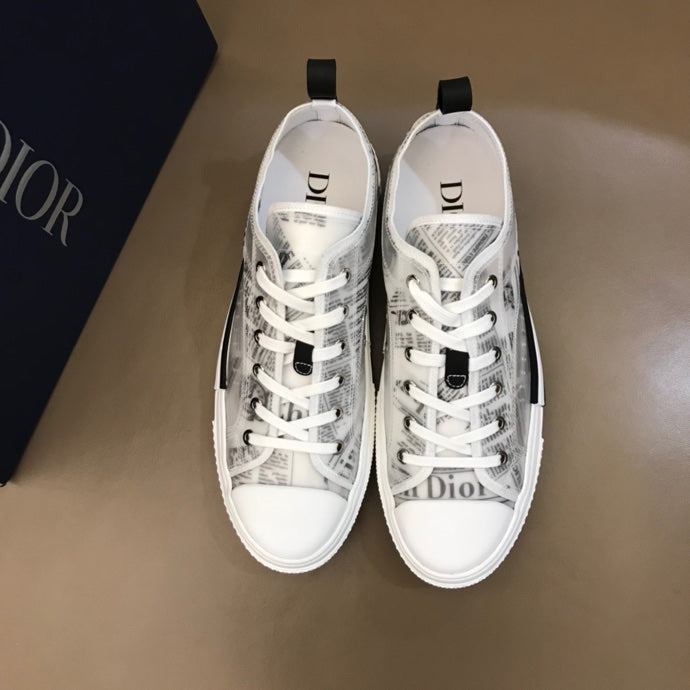 Anum Bags DIR B23 Newspaper LOW-TOP SNEAKER