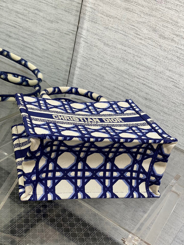 Anum Bags MV - Dir Bags - 024