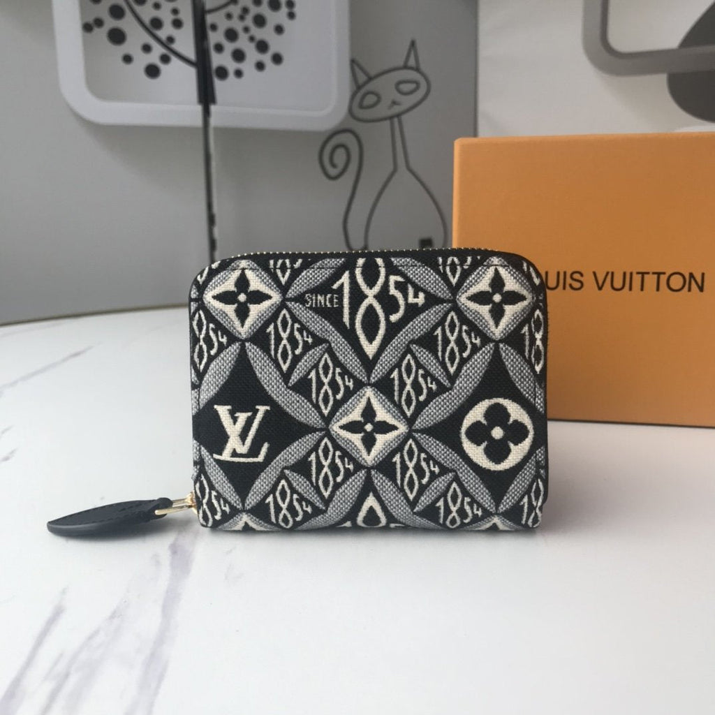 Ezyycart Bags Wallet LUV 023