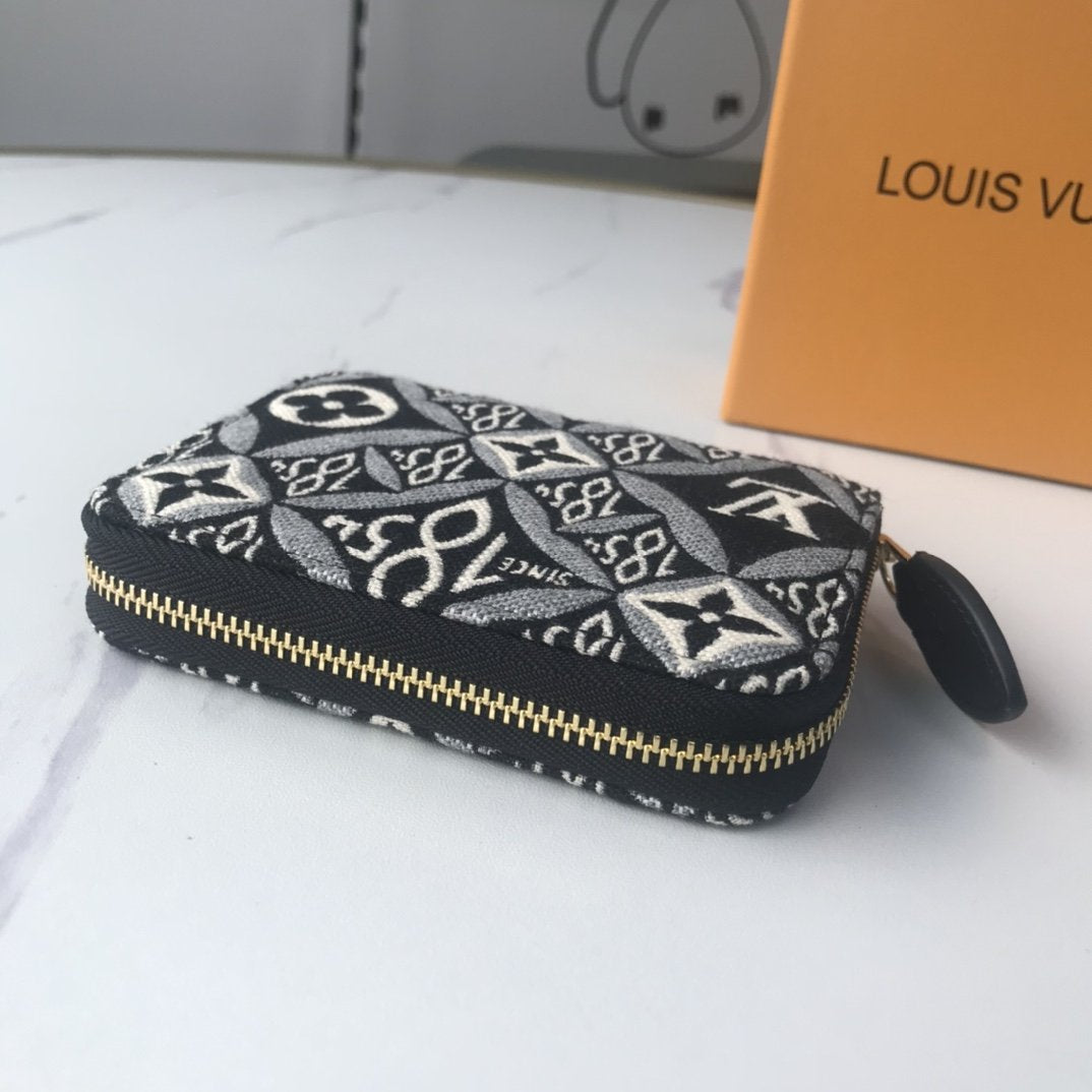 Ezyycart Bags Wallet LUV 023