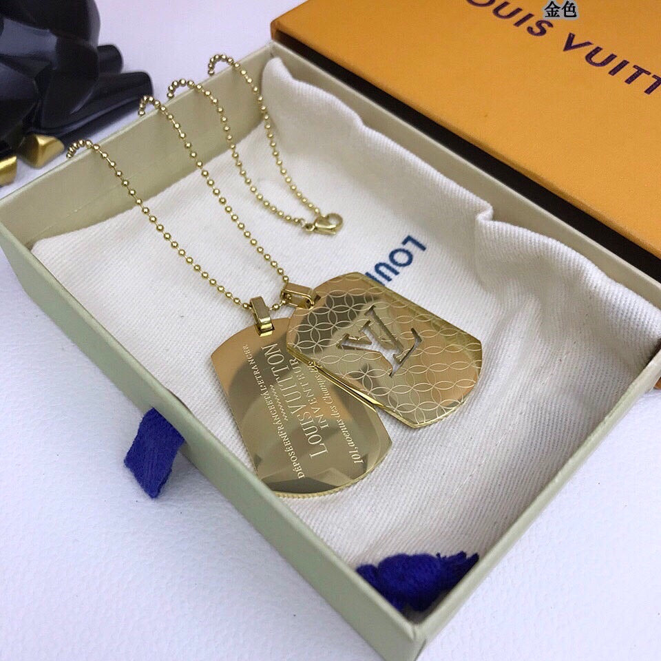 Anum Bags Necklace LUV021
