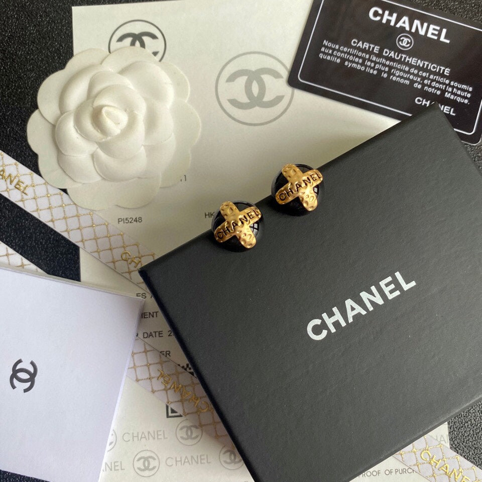 Anum Bags Earring CHL 004