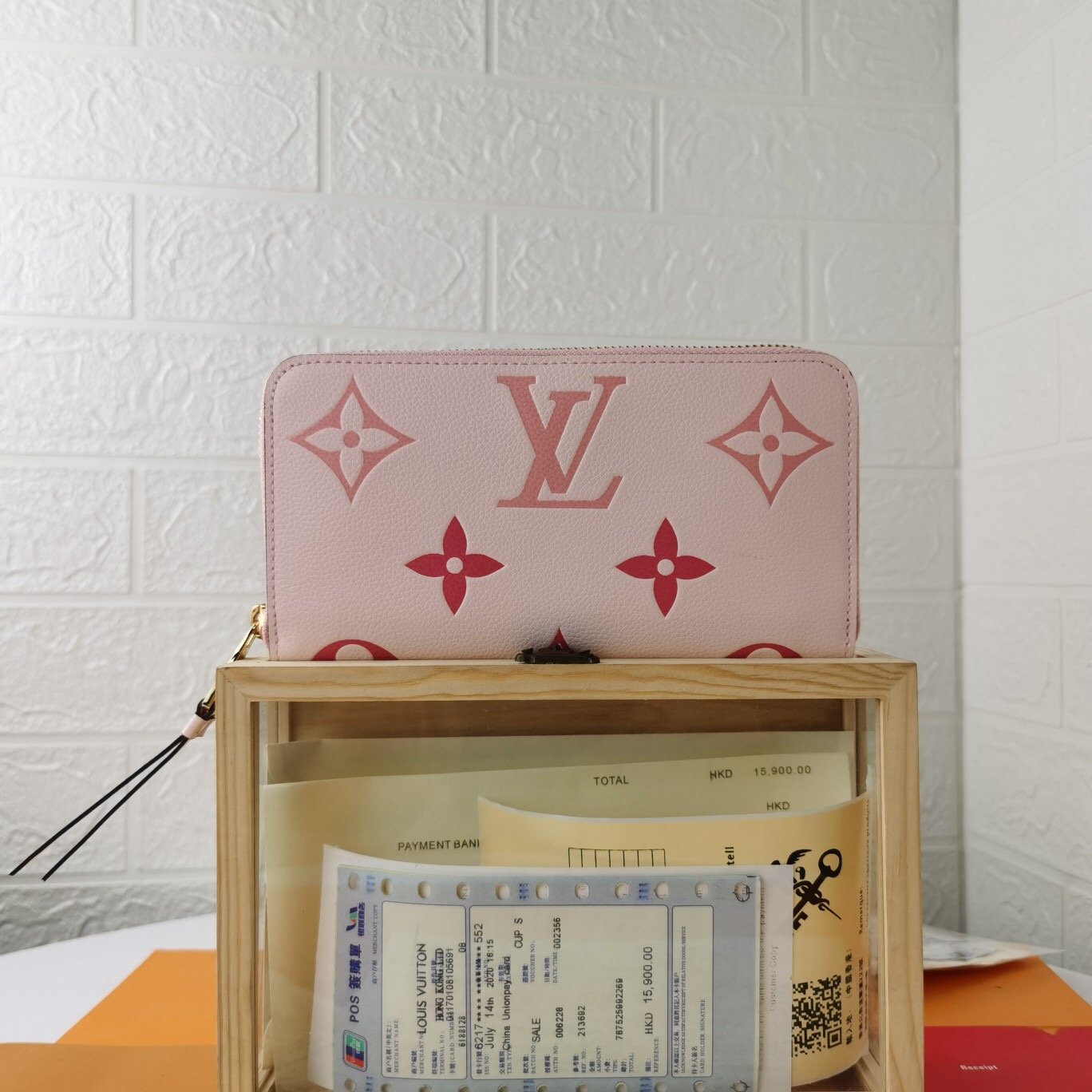Anum Bags Wallet LUV 108
