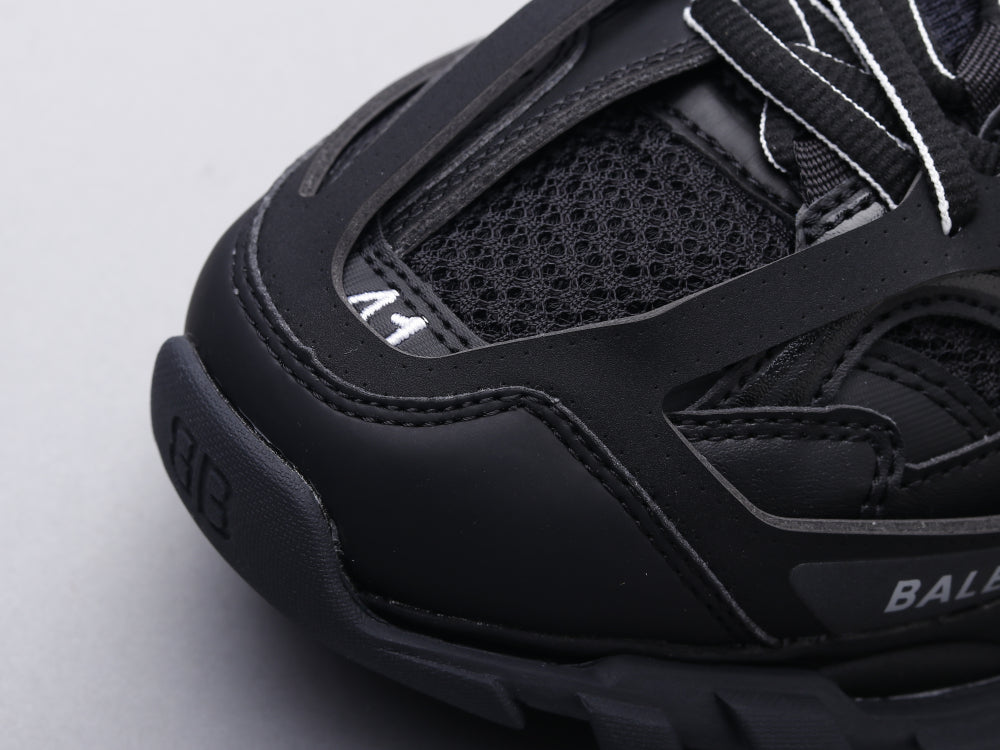 Ezyycart Bags Bla Track LED Black Sneaker