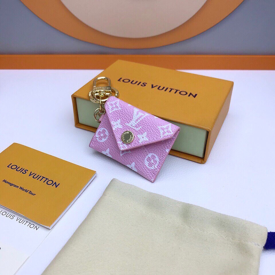 Anum Bags MO -Keychains LUV 068
