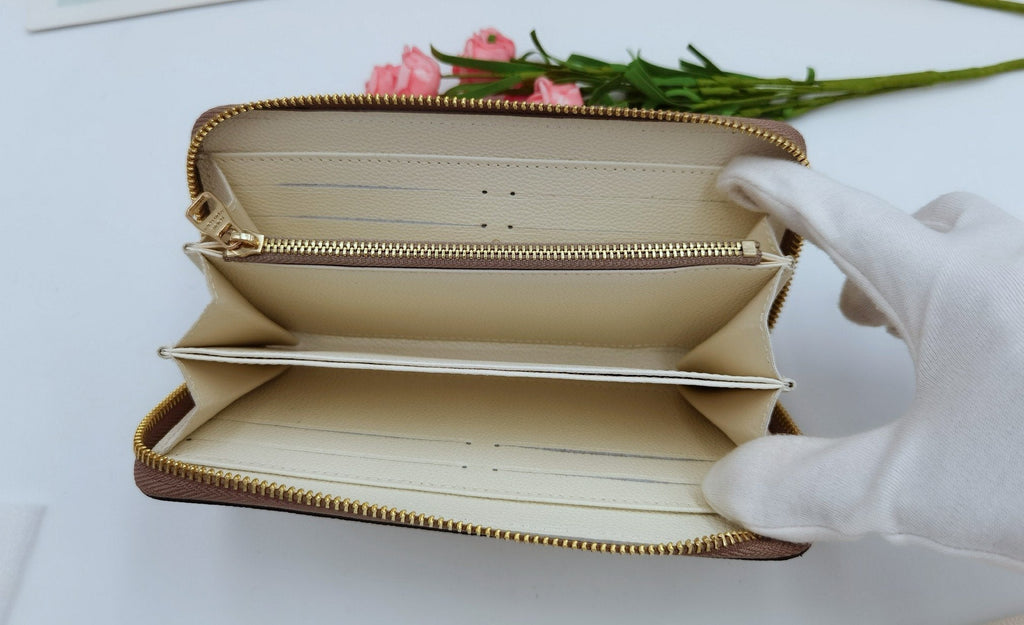 Anum Bags Wallet LUV 002