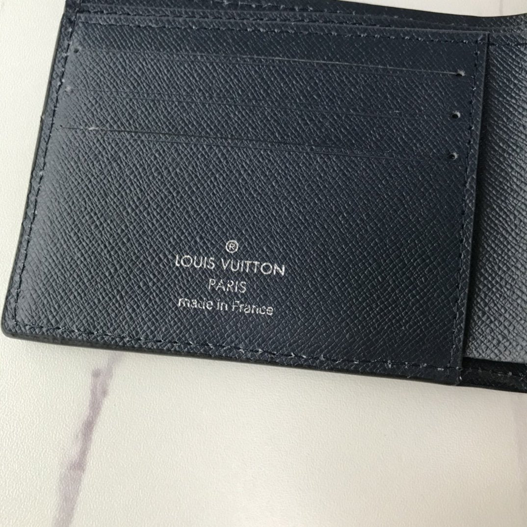 Anum Bags Wallet LUV 077
