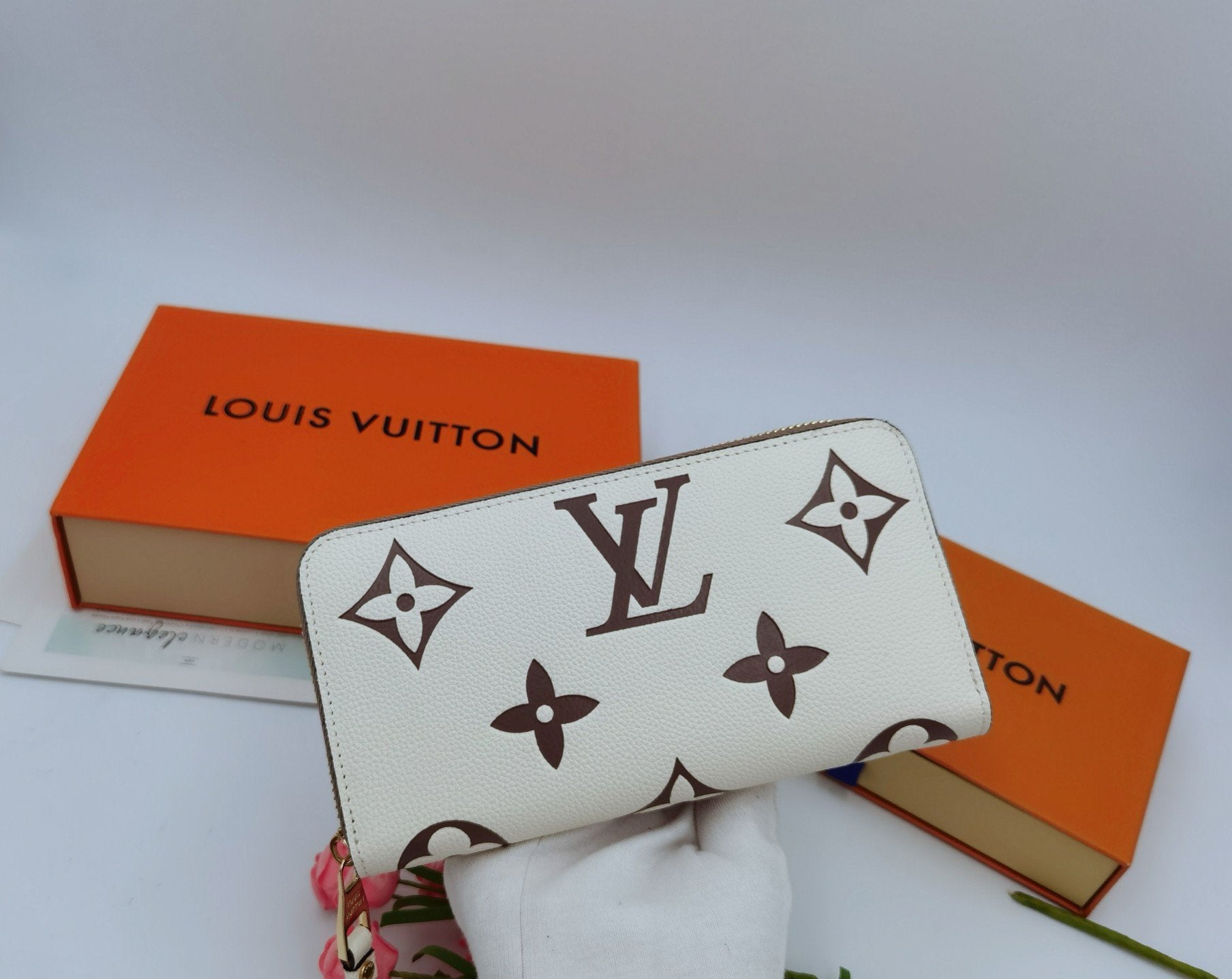 Anum Bags Wallet LUV 002