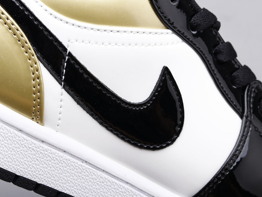 Ezyycart Bags AJ1 black gold