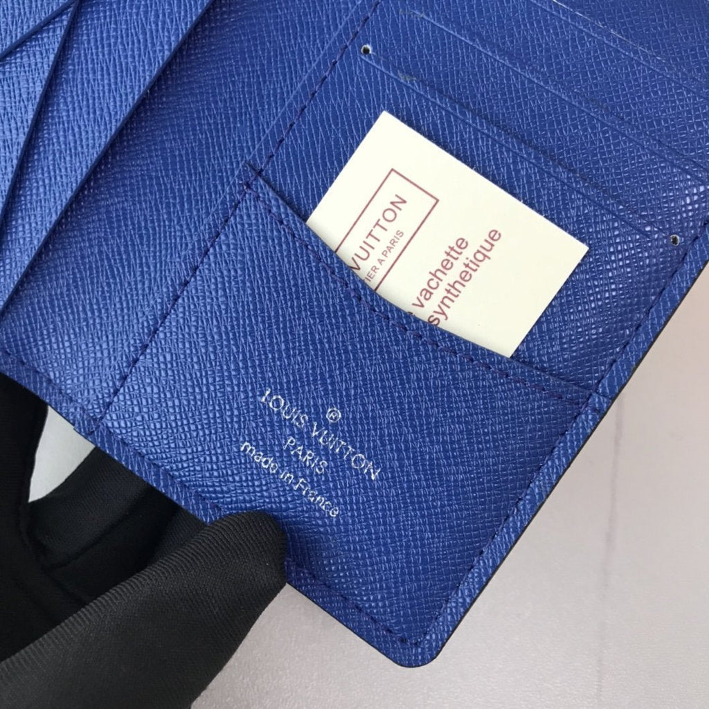 Ezyycart Bags Wallet LUV 043