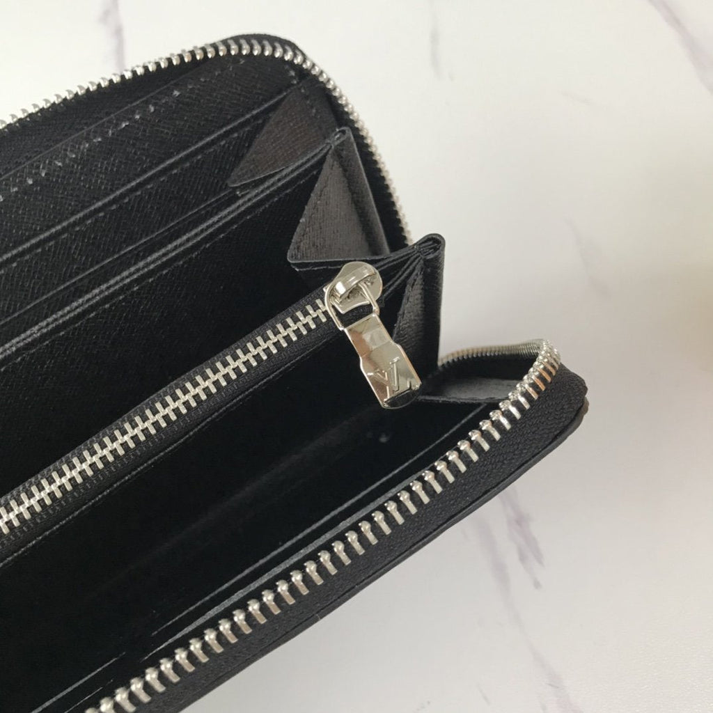 Anum Bags Wallet LUV 074