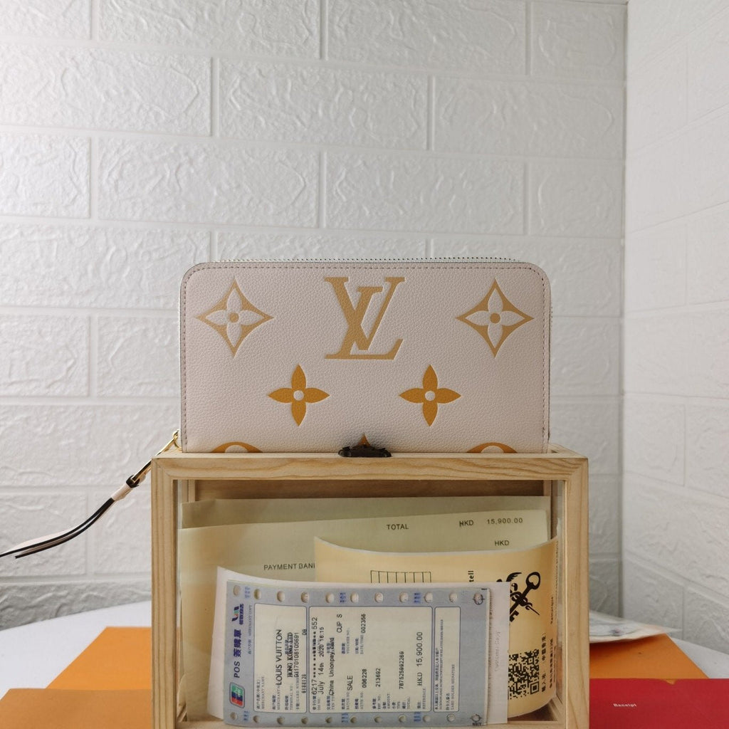 Ezyycart Bags Wallet LUV 107