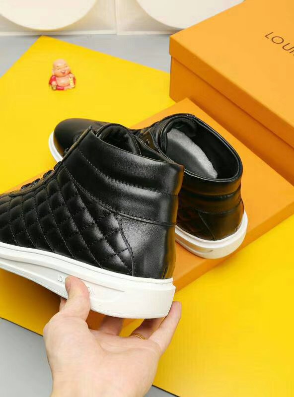 Anum Bags LUV HIgh Top Metal Black Sneaker