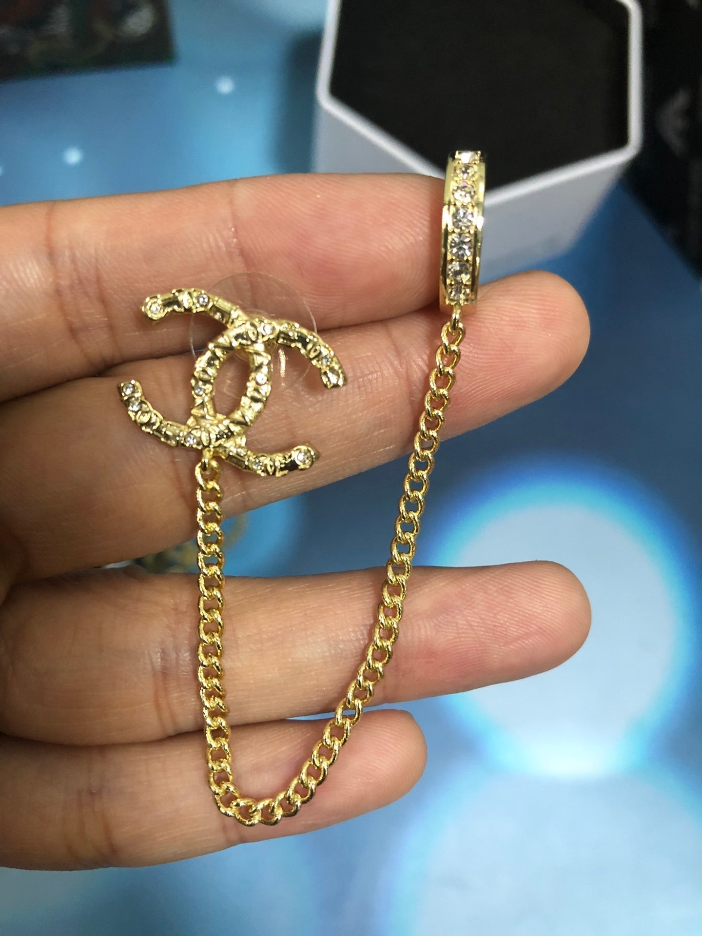 Anum Bags Earring CHL 069