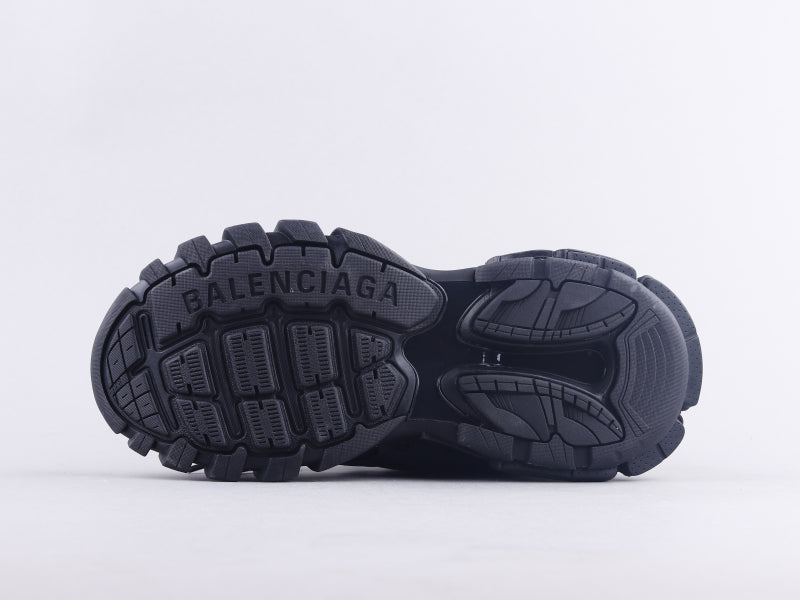 Ezyycart Bags Bla Track Three Generations Sneaker