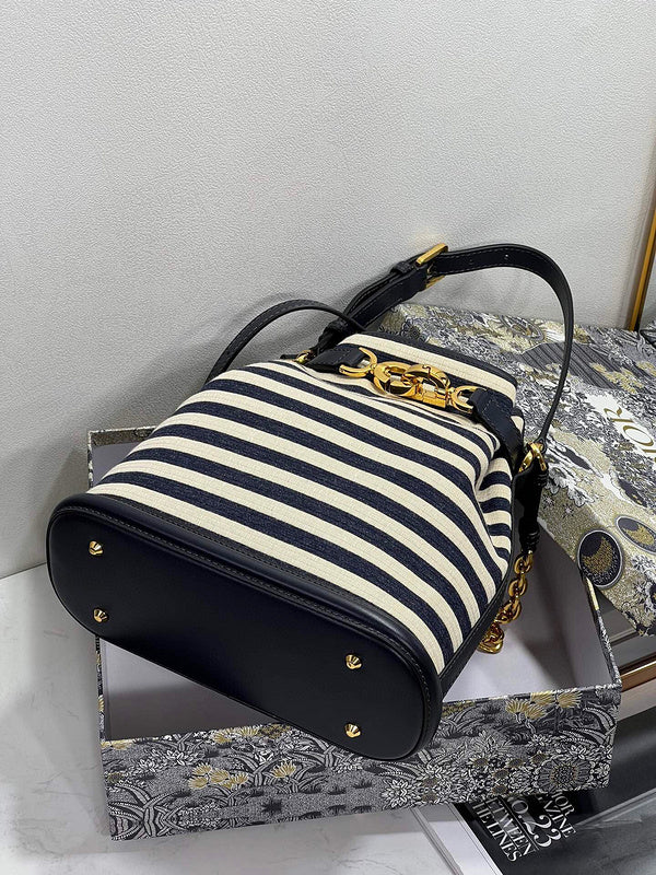 Anum Bags MV - Dir Bags - 097