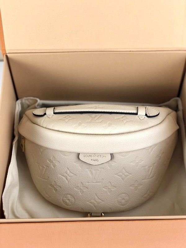 Anum Bags ln Luxury Bag --56716