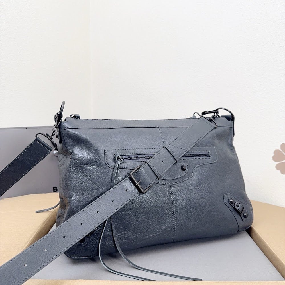 Ezyycart Bags Balenciaga Luxury Bag --111590