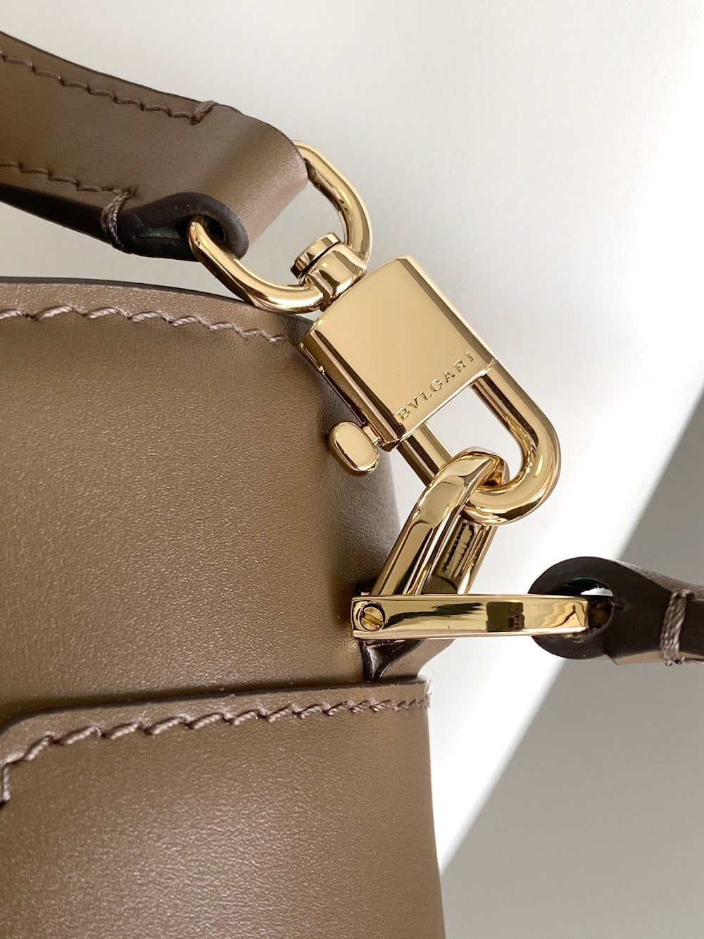 Ezyycart Bags Burberryn Luxury Bag --91919
