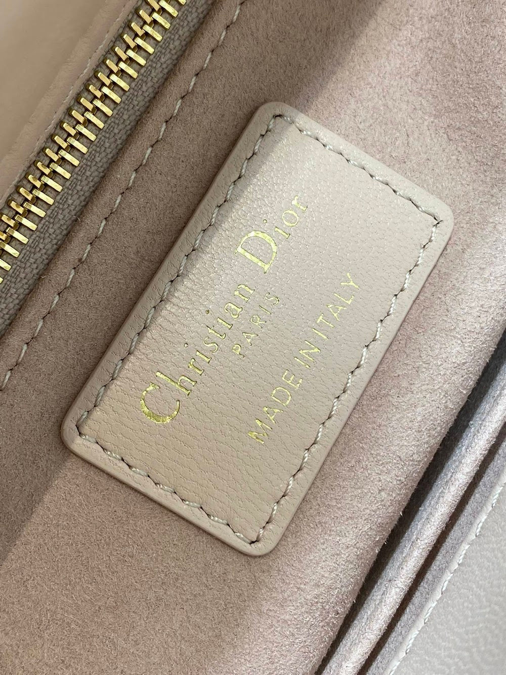 new-designer-premium-bags-nm16307