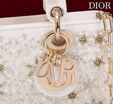 new-luxury-designer-bags-nm7300