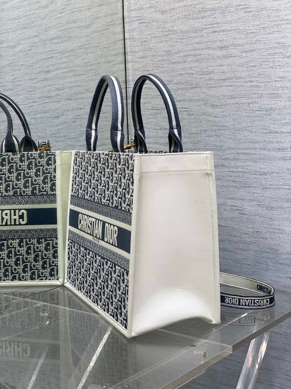 new-luxury-designer-bags-nm16487