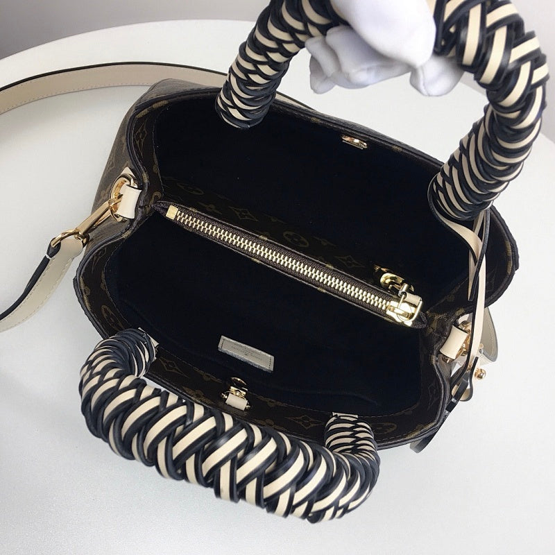 Anum Bags ln Luxury Bag --59195