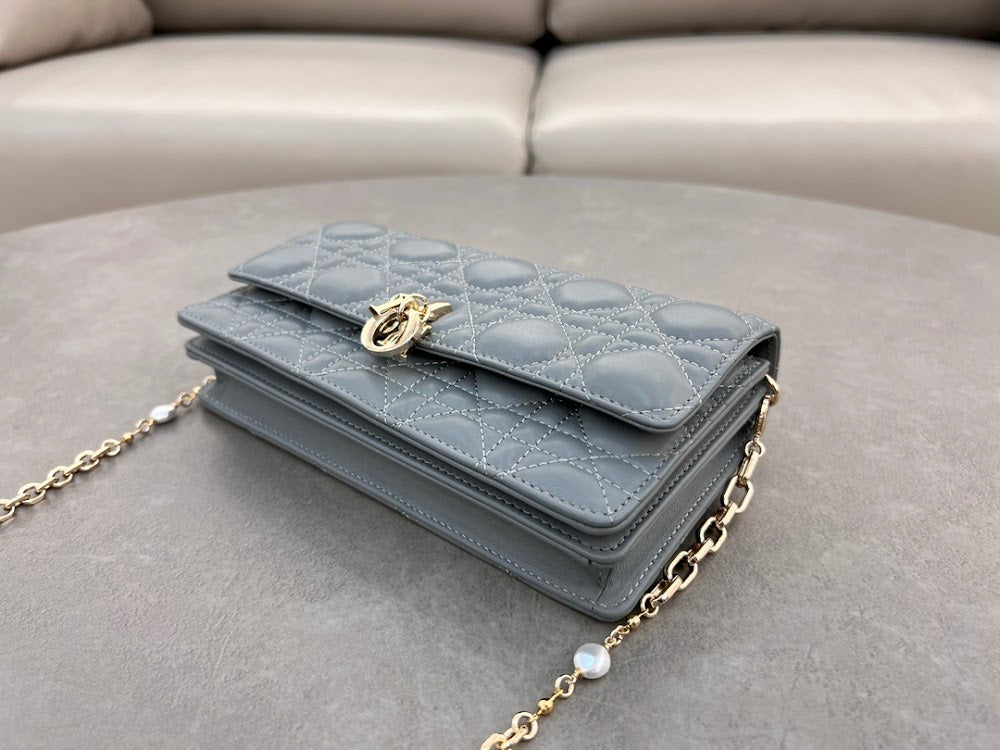 new-designer-premium-bags-nm16244