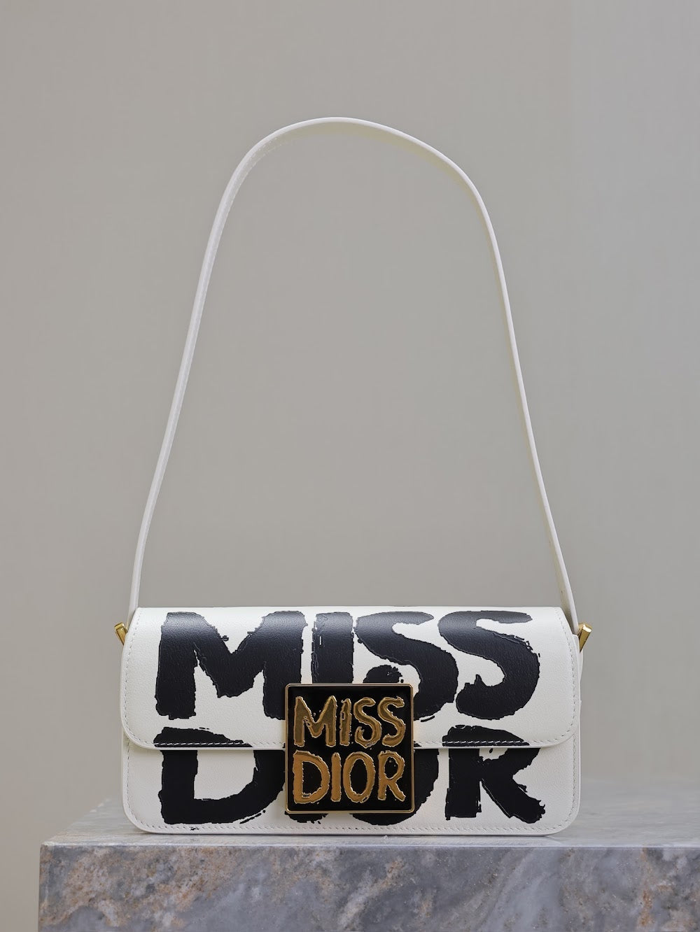 new-luxury-designer-bags-nm16115
