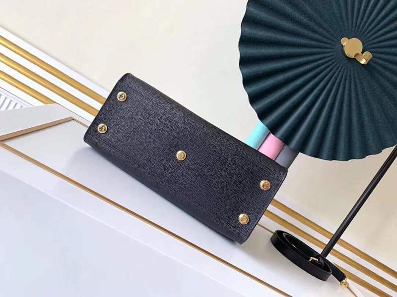 Anum Bags ln Luxury Bag --60461