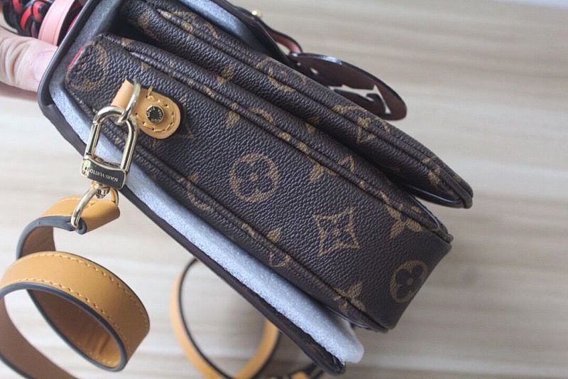 Anum Bags ln Luxury Bag --59004