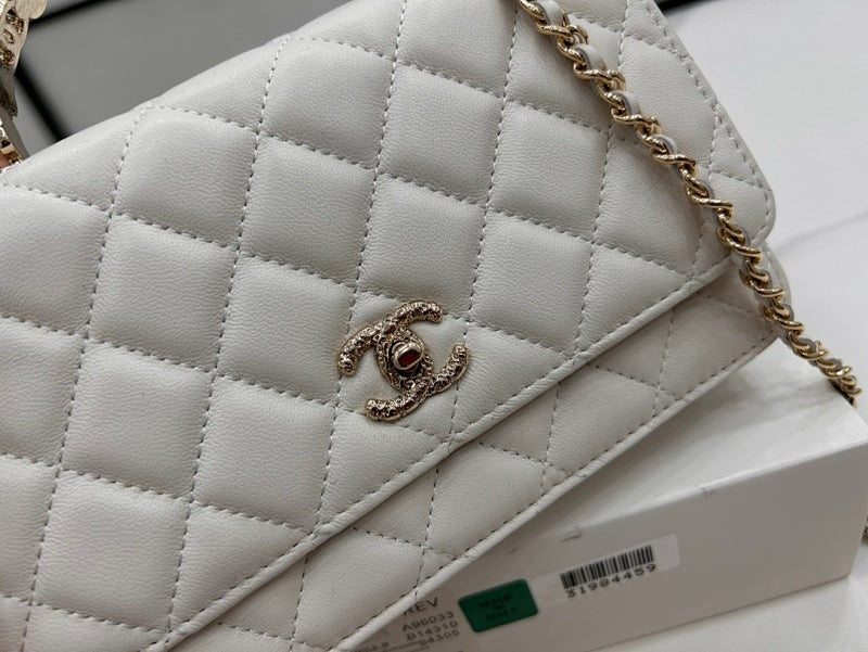 new-luxury-designer-bags-nm9312