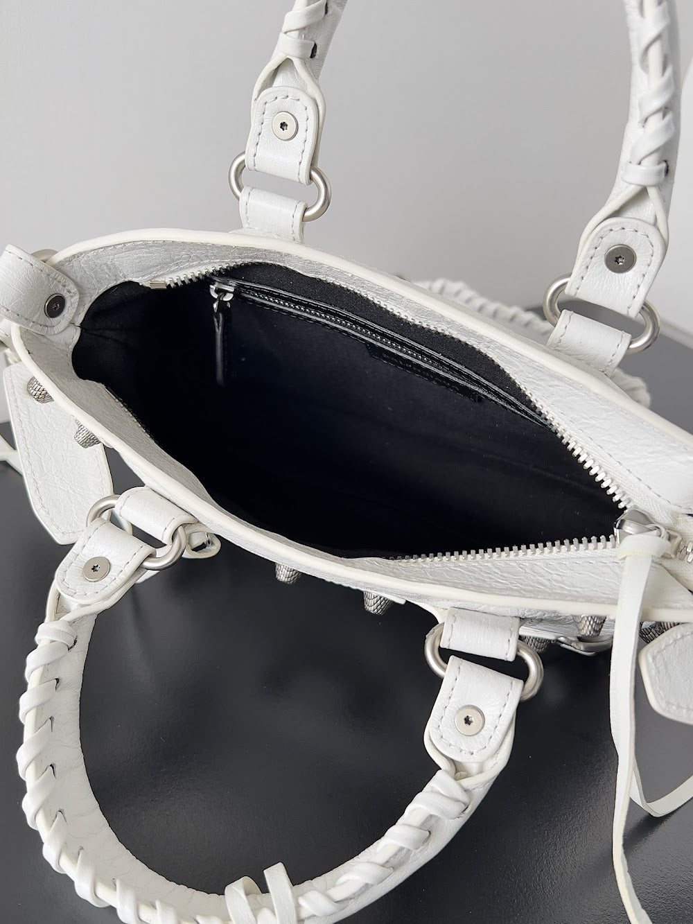 Ezyycart Bags Balenciaga Luxury Bag --111168