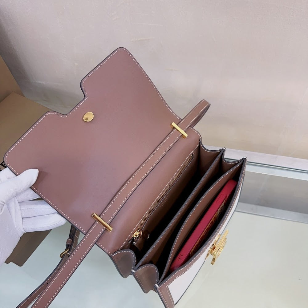 Ezyycart Bags Burberryn Luxury Bag --91582