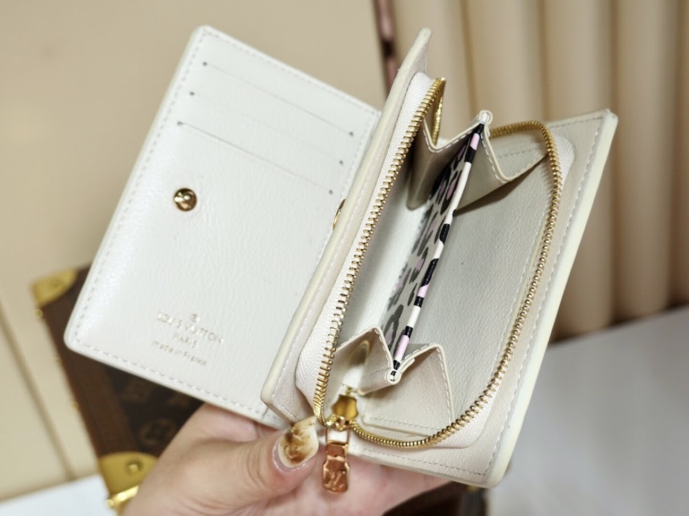 Anum Bags ln Luxury Bag --60335