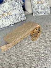 new-luxury-designer-bags-nm7370