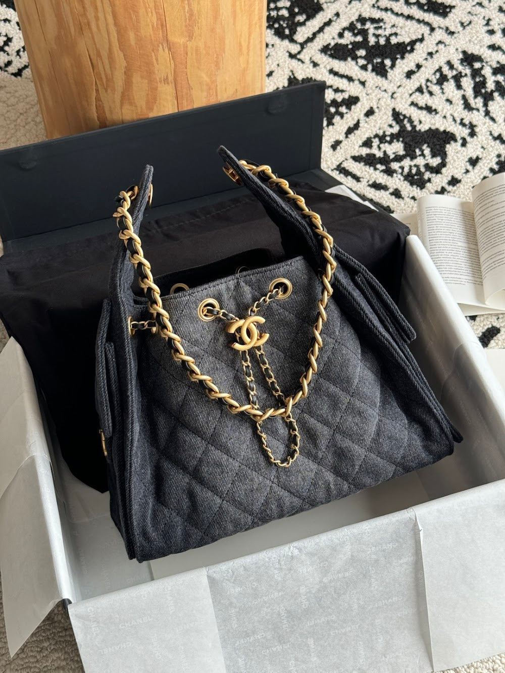 Anum Bags CHn Luxury Bag --113904