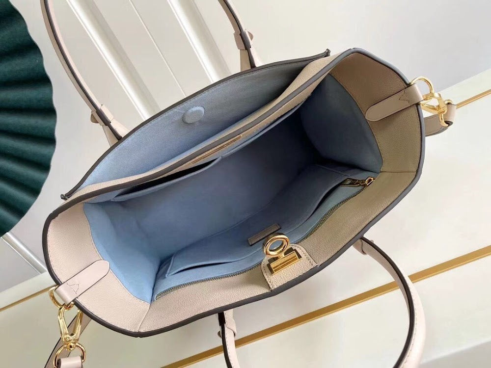 Anum Bags ln Luxury Bag --60496
