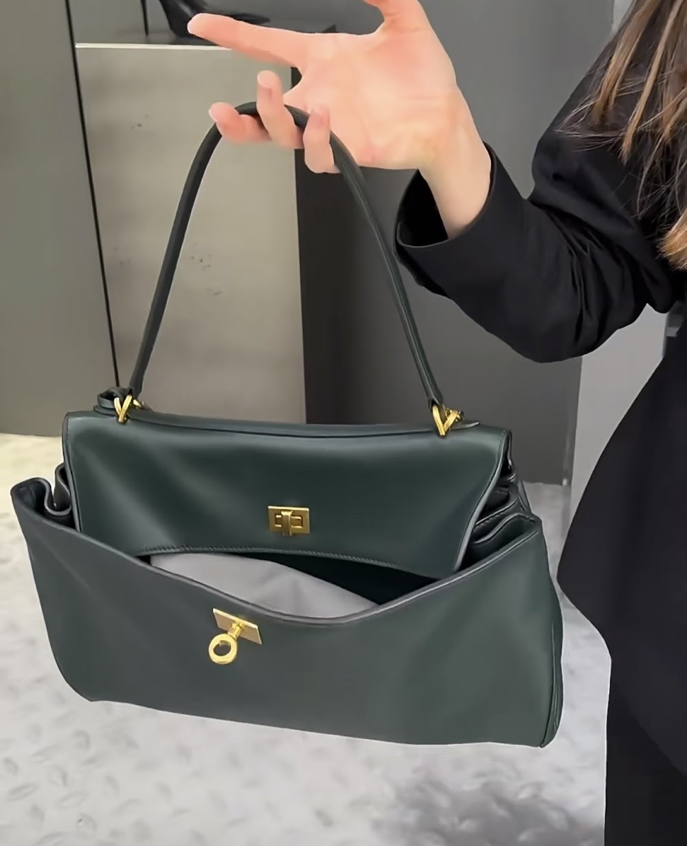 Ezyycart Bags Balenciaga Luxury Bag --110831