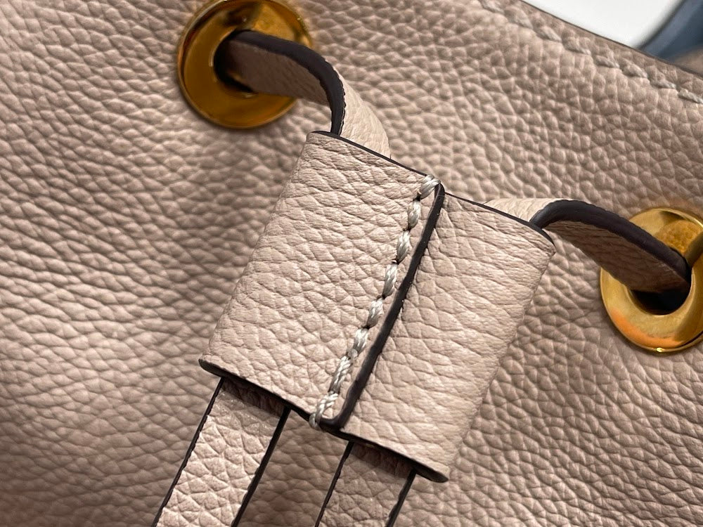 Anum Bags ln Luxury Bag --60686