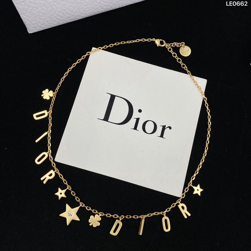 Anum Bags Dir Necklaces 038
