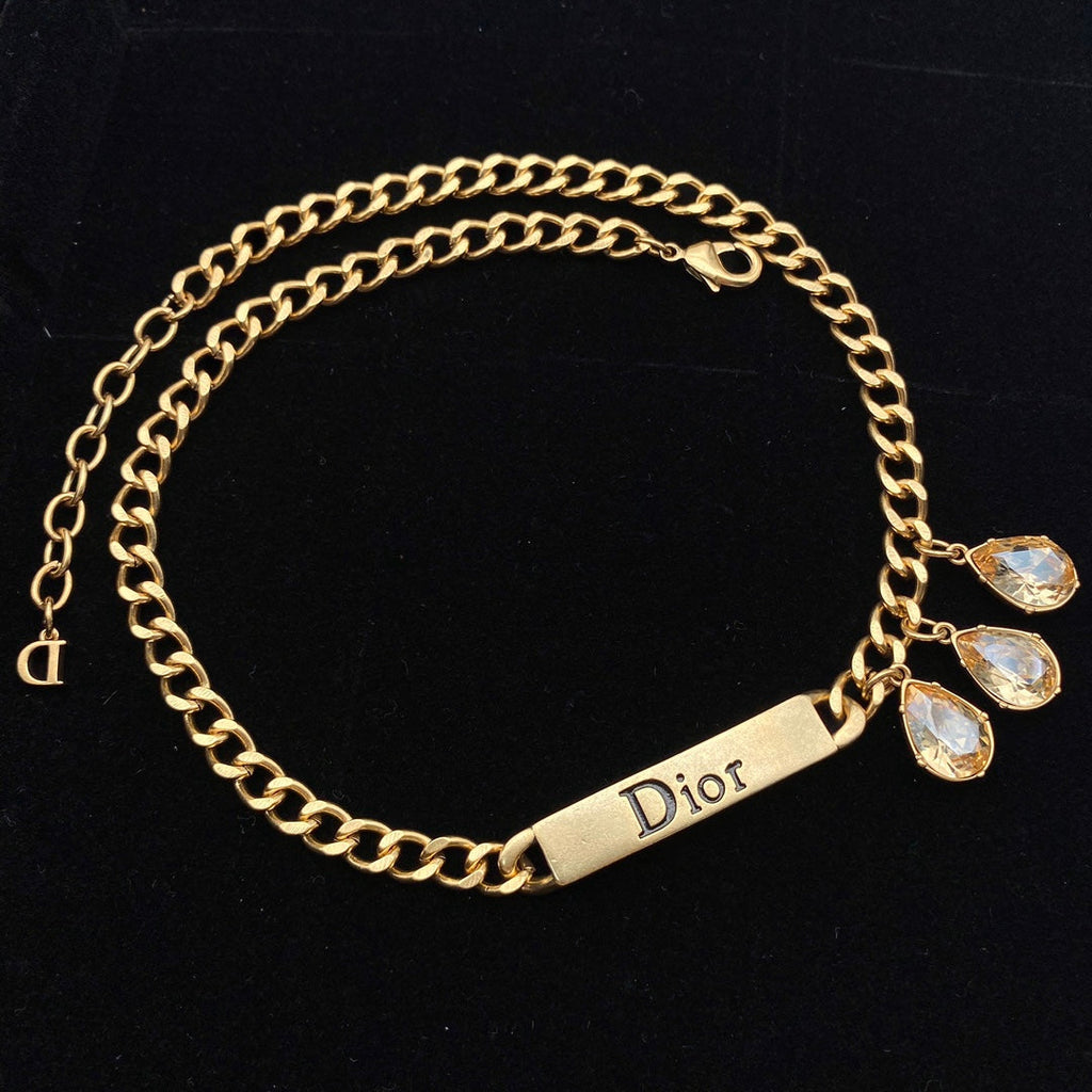Anum Bags Dir Necklaces 031