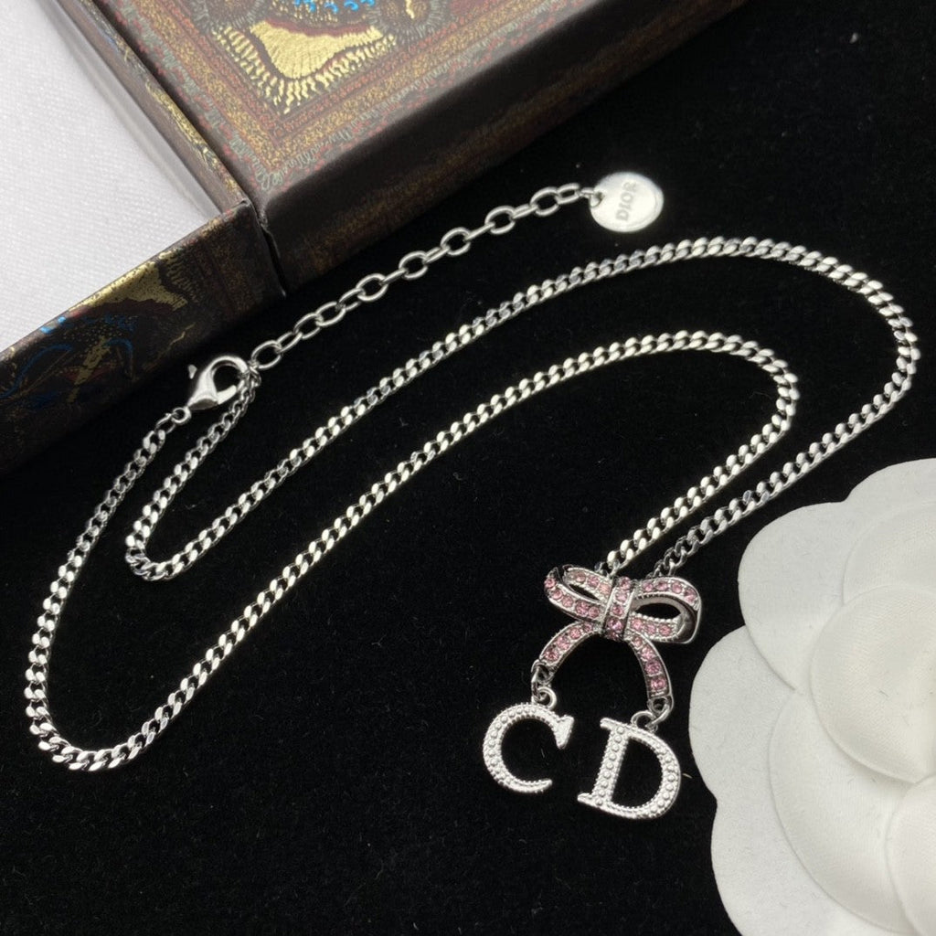 Anum Bags Dir Necklaces 036