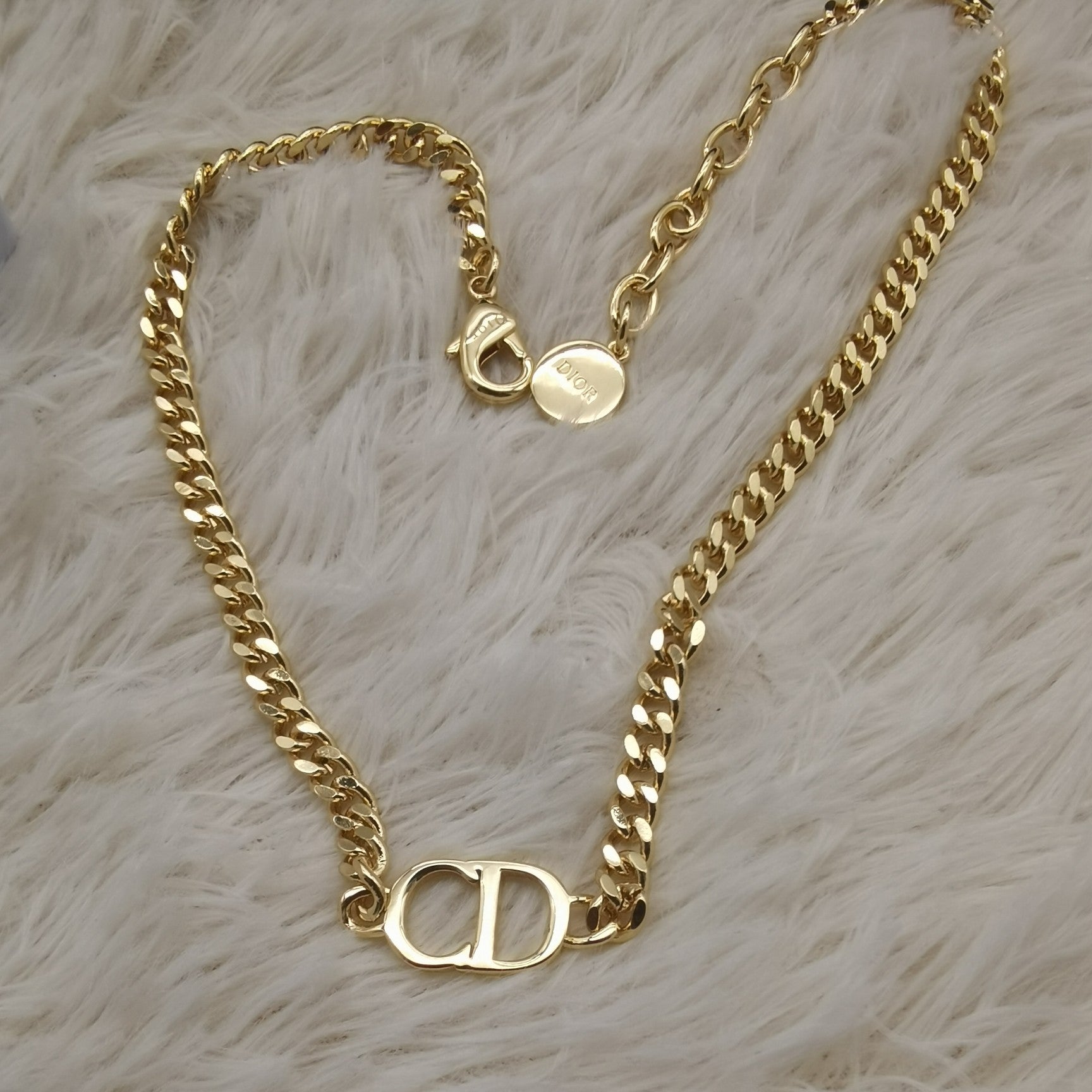 Anum Bags Dir Necklaces 009
