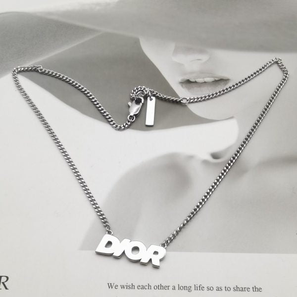 Anum Bags Dir Necklaces 030