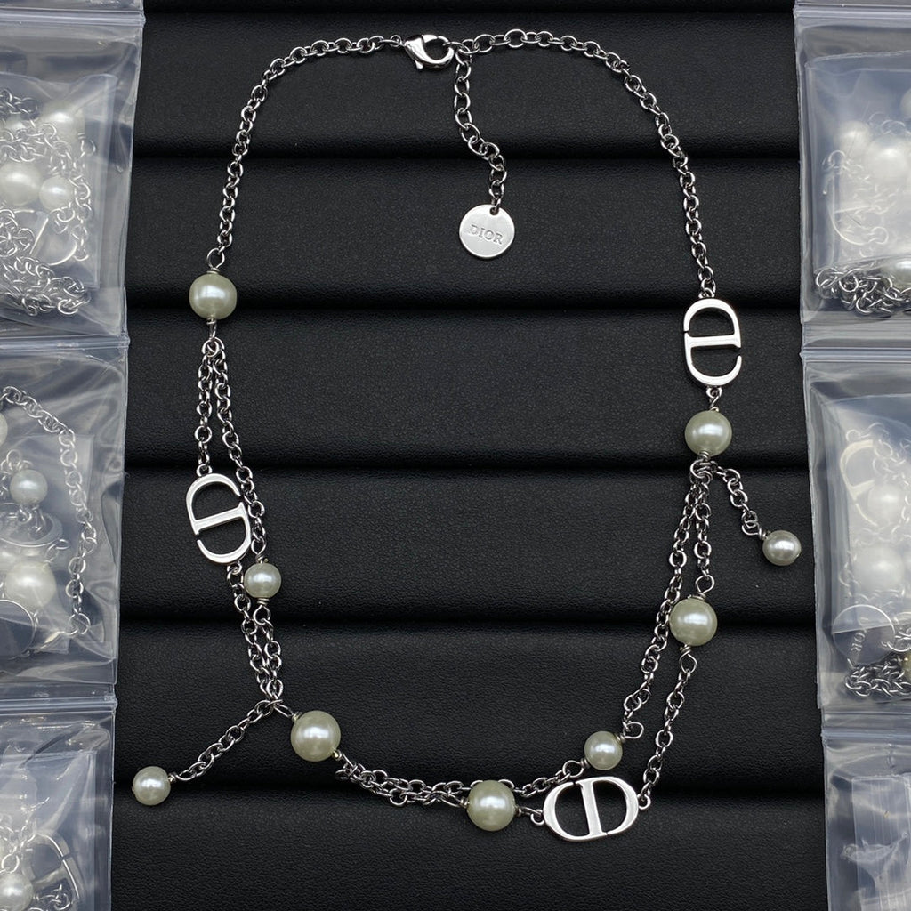 Anum Bags Dir Necklaces 003