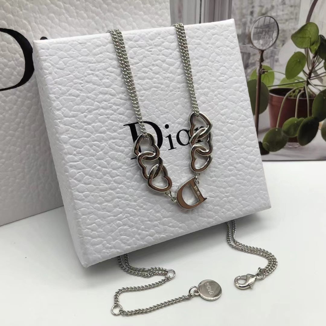 Anum Bags Dir Necklaces 018